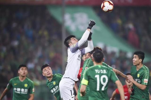  欧塞尔防守体系土崩瓦解半场连失四球