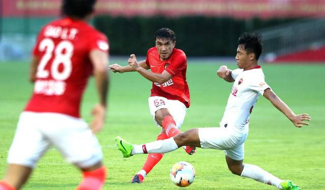  英超官方公布赛季最佳候选名单,年轻才俊占据半壁江山  